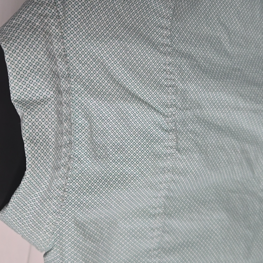 APT. 9 Green Print Short Sleeve Shirt - Picture 8 of 9
